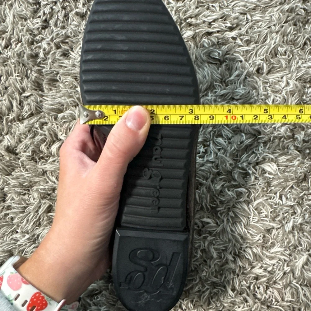 $235 PAUL GREEN 